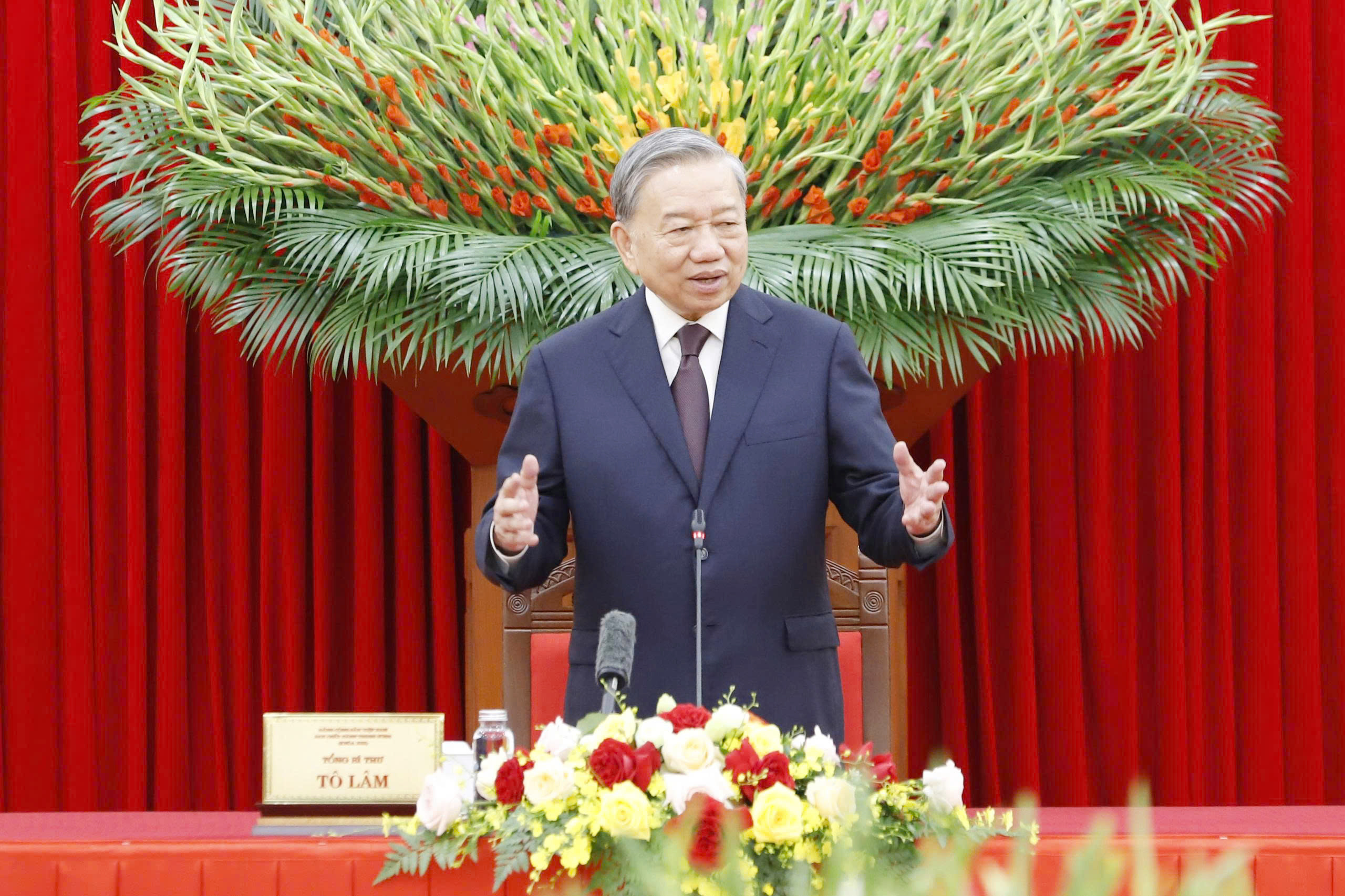 General Secretary To Lam Commends VBSP for Collateral-Free Lending: Farmers Keep Their Word