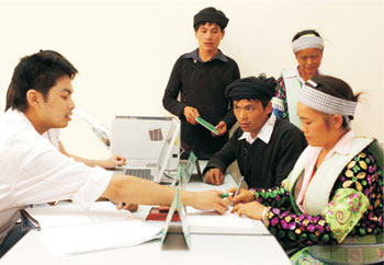 VBSP branch in Bac Kan helps households lift from poverty
