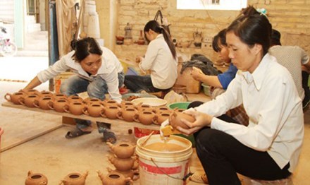 800,000 the poor access financial inclusion in Hanoi