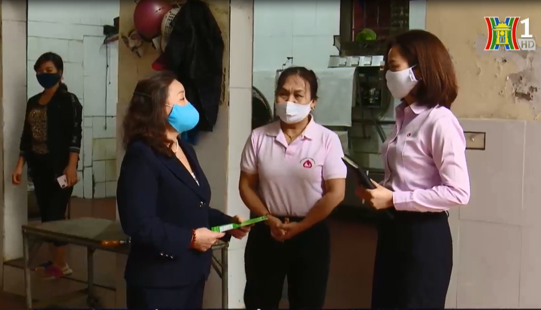 Hanoi entrusts VND 650 billion through VBSP to fight against COVID-19